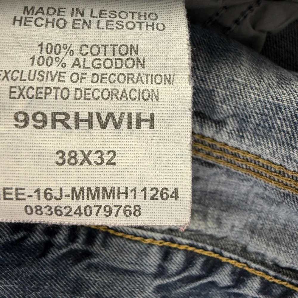 Wrangler Jeans Mens 38x32 Blue Cotton Denim Straight Leg Relaxed Fit Workwear